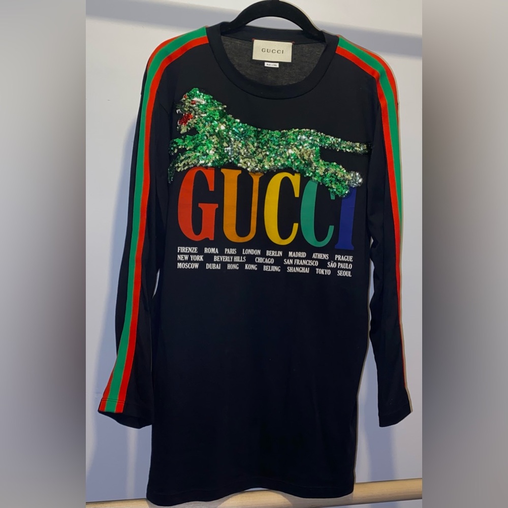Gucci Black Graphic Tee Dress Green Sequin Design